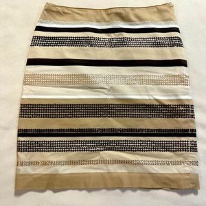 White House Black Market Skirt‎